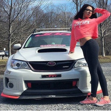 Автомобильный портал. Фотоальбом "Авто и девушки"