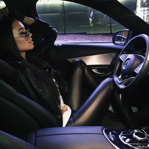 Автомобильный портал. Фотоальбом "Авто и девушки"